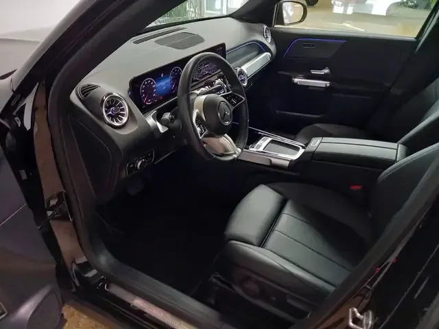 Mercedes-Benz GLB 250