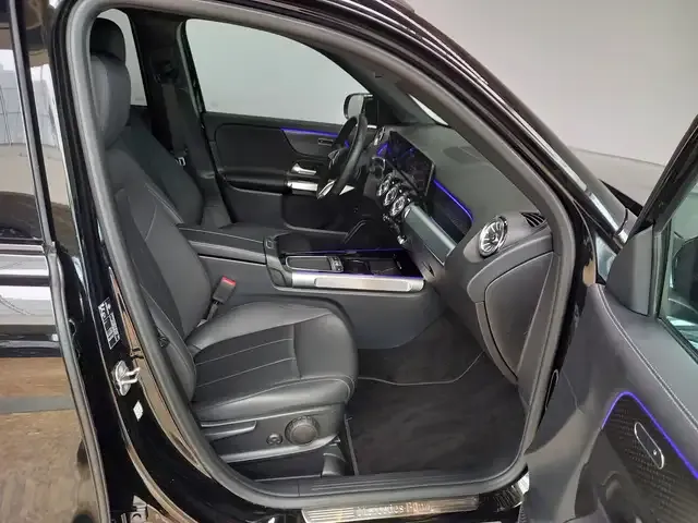 Mercedes-Benz GLB 250