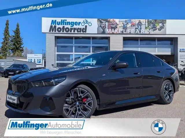 BMW 550