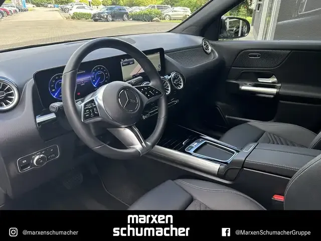 Mercedes-Benz EQA 350