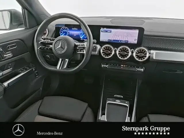 Mercedes-Benz EQB 300