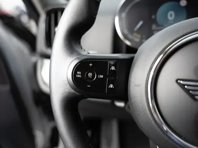 MINI Cooper SE Countryman