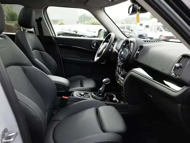 MINI Cooper SE Countryman