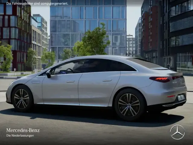 Mercedes-Benz EQE 300