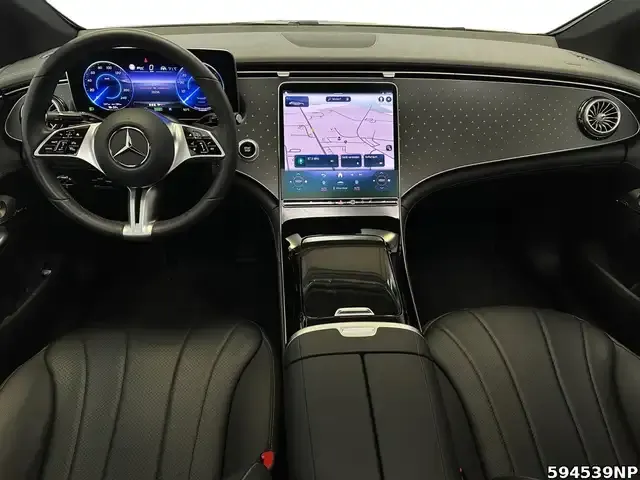 Mercedes-Benz EQE 300