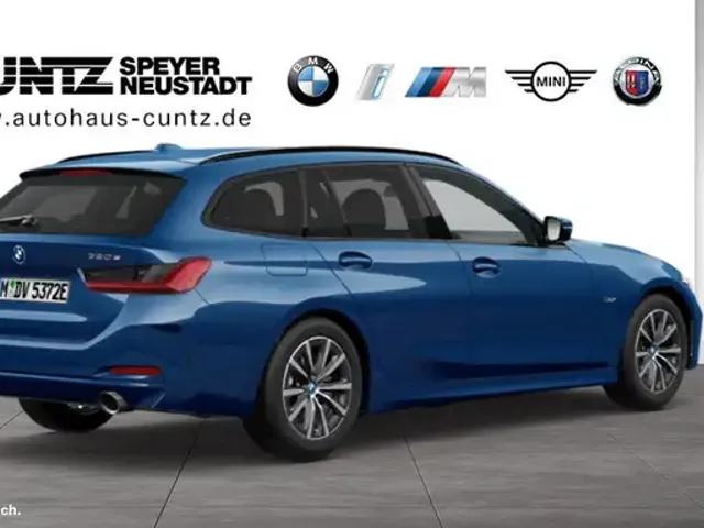 BMW 320