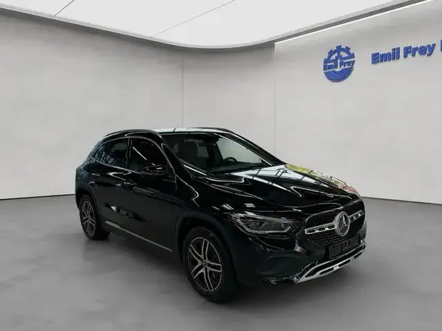 Mercedes-Benz GLA 250