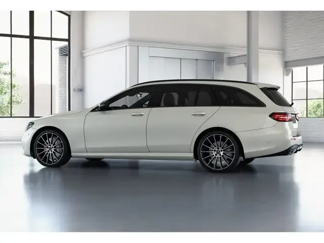 Mercedes-Benz E 400