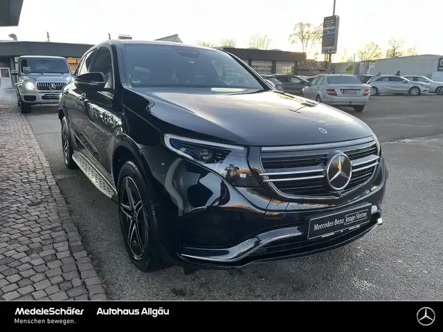Mercedes-Benz EQC 400