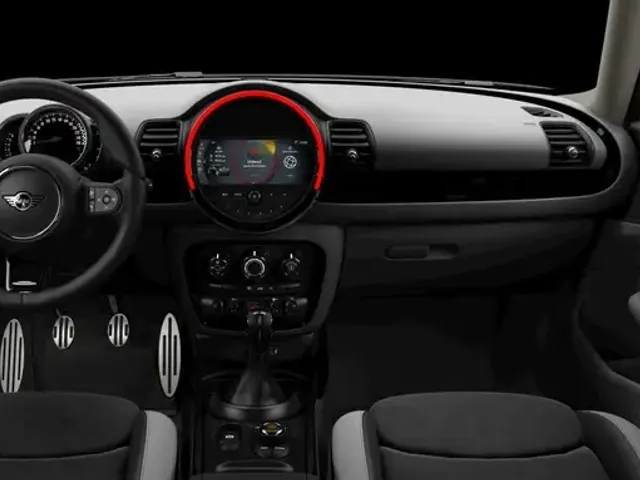 MINI John Cooper Works Clubman