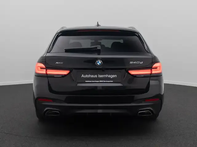 BMW 540