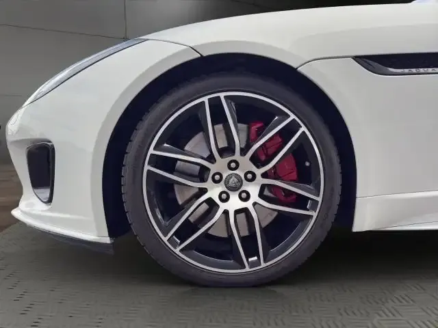 Jaguar F-Type