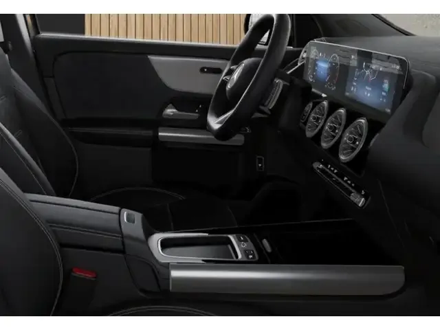 Mercedes-Benz GLA 180