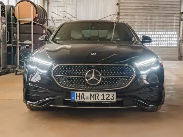 Mercedes-Benz E 220