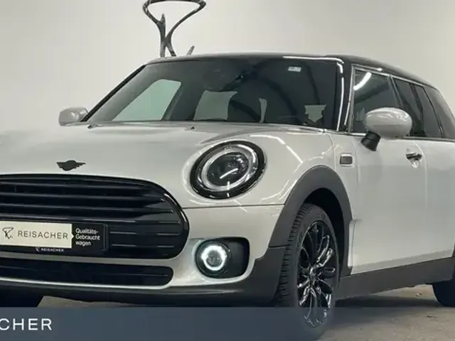 MINI Cooper Clubman