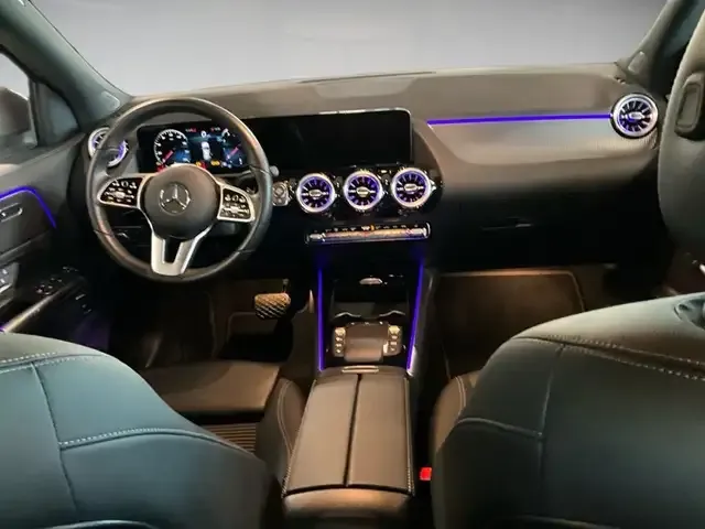 Mercedes-Benz GLA 200