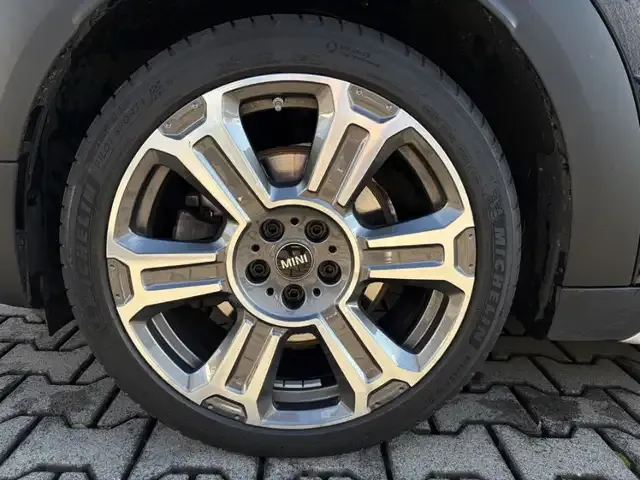 MINI Cooper SE Countryman