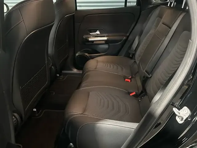 Mercedes-Benz EQA 350