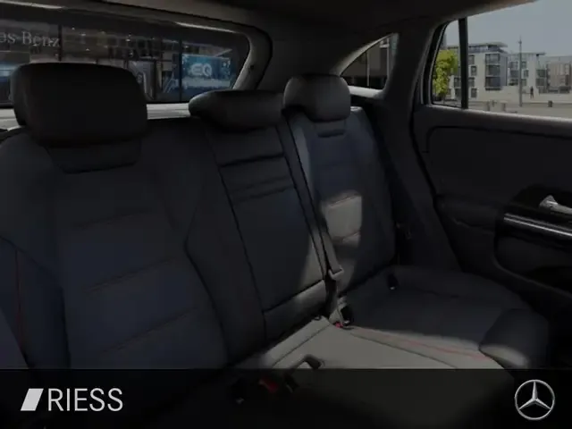 Mercedes-Benz EQA 250