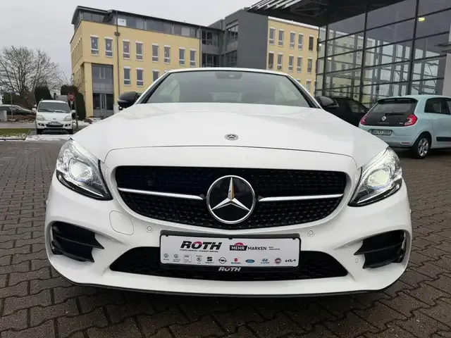 Mercedes-Benz C 220
