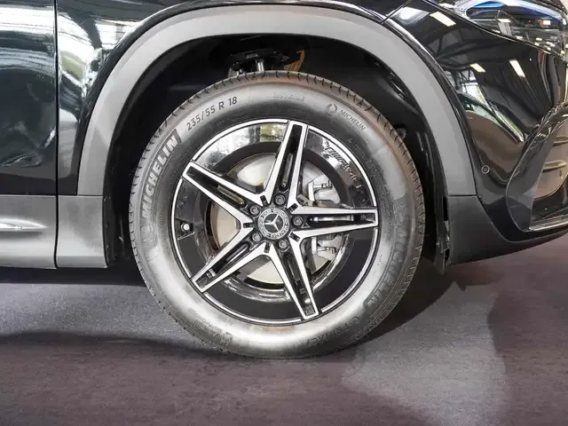 Mercedes-Benz EQB 350