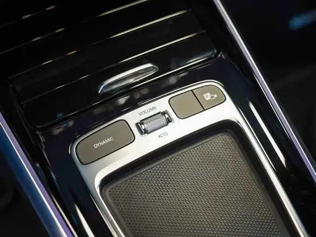 Mercedes-Benz EQB 350