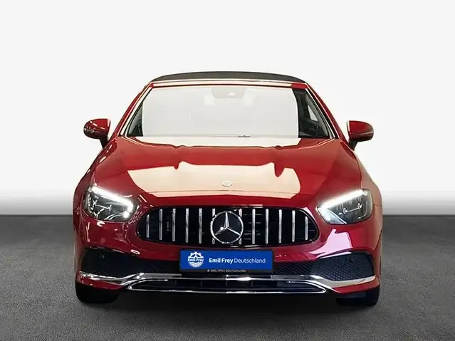 Mercedes-Benz E 200