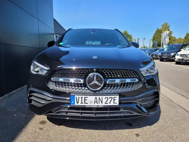 Mercedes-Benz GLA 250