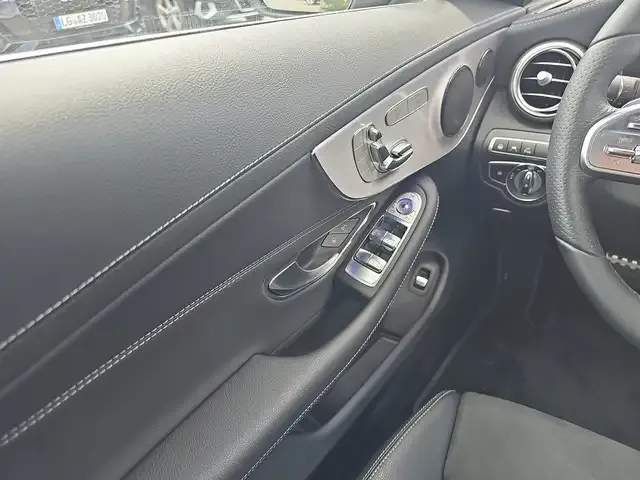 Mercedes-Benz C 400