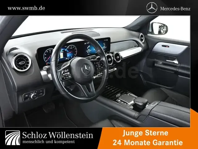 Mercedes-Benz GLB 200