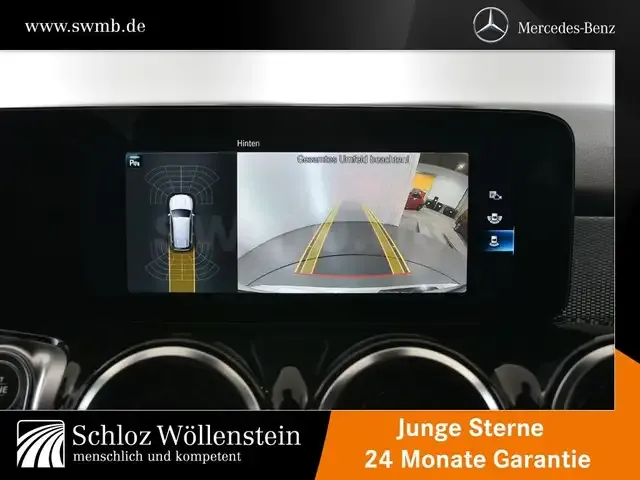 Mercedes-Benz GLB 200