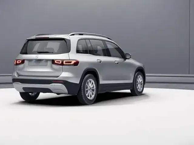 Mercedes-Benz GLB 200