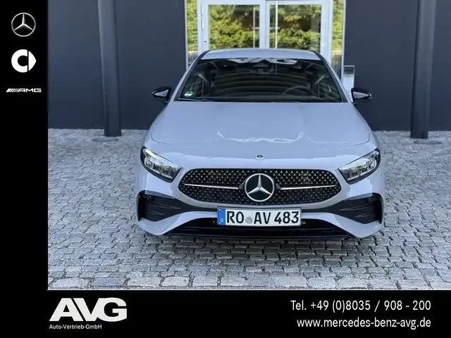 Mercedes-Benz A 200