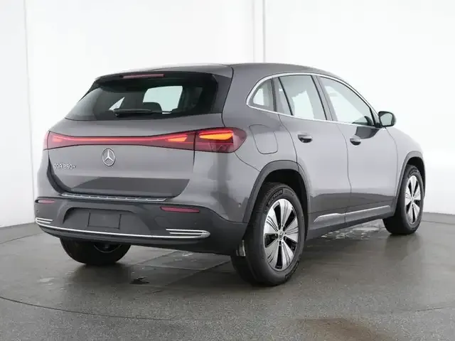 Mercedes-Benz EQA 250