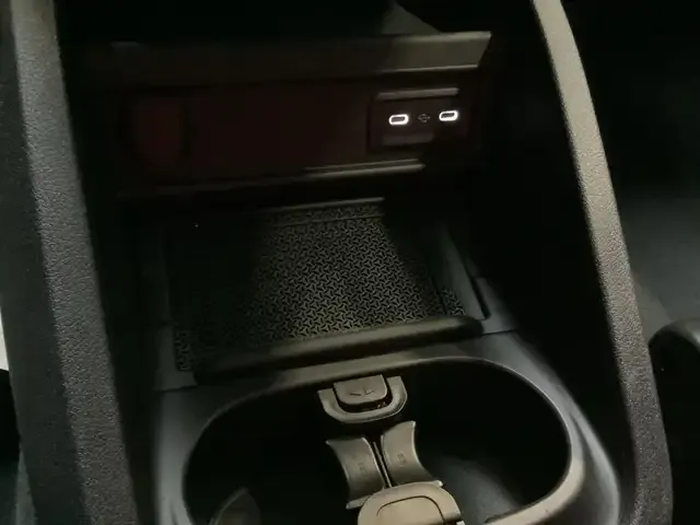 Mercedes-Benz V 220