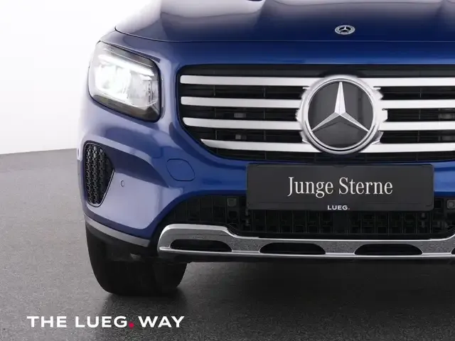 Mercedes-Benz GLB 180