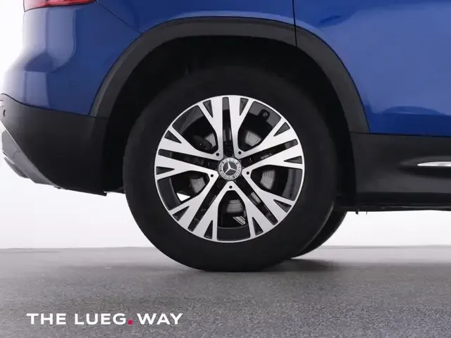 Mercedes-Benz GLB 180