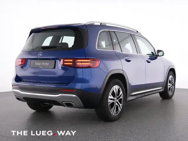 Mercedes-Benz GLB 180