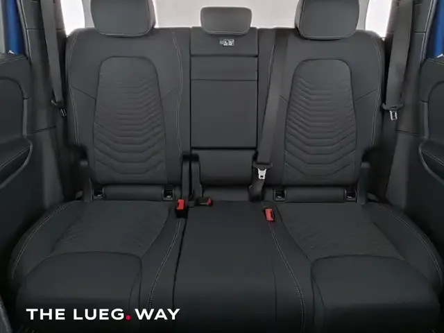 Mercedes-Benz GLB 180