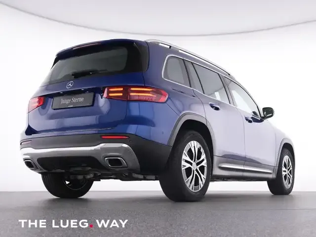 Mercedes-Benz GLB 180