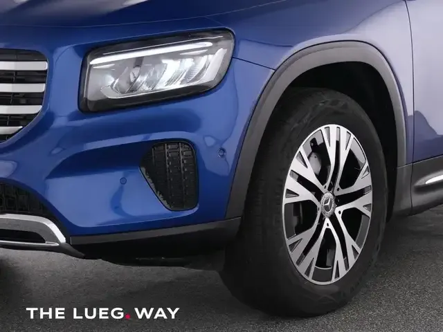 Mercedes-Benz GLB 180