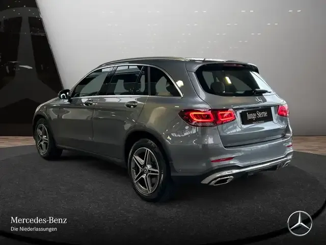 Mercedes-Benz GLC 220