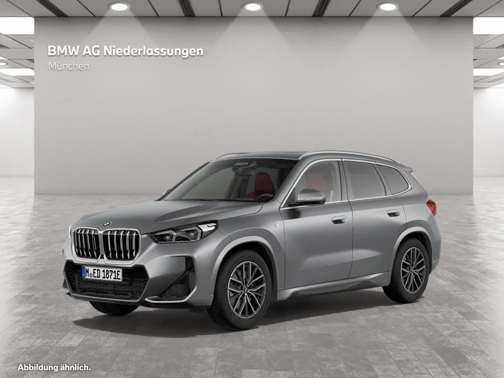 BMW iX1