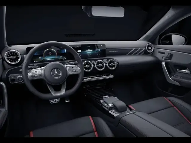 Mercedes-Benz CLA 35 AMG