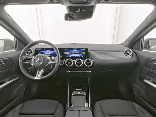 Mercedes-Benz EQA 350