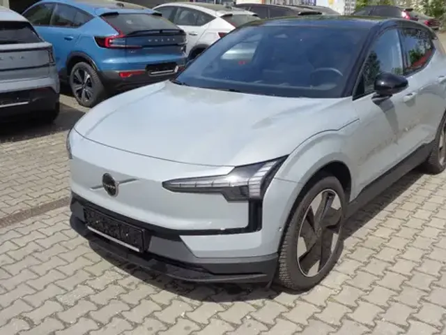 Volvo EX30
