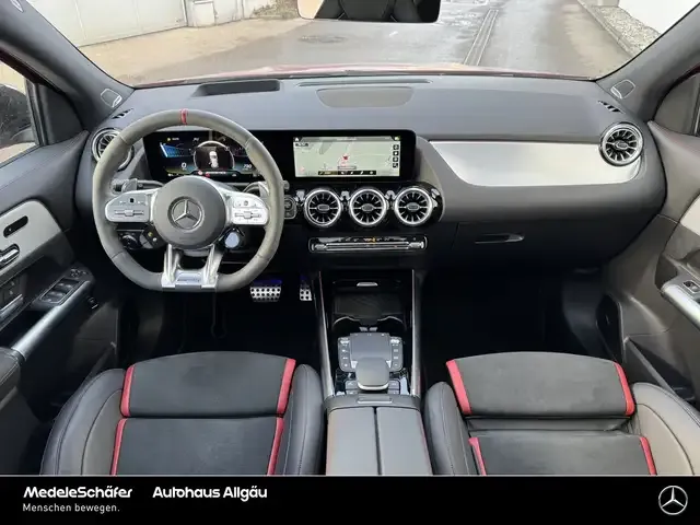 Mercedes-Benz GLA 45 AMG