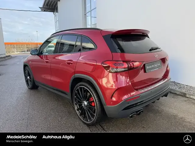 Mercedes-Benz GLA 45 AMG