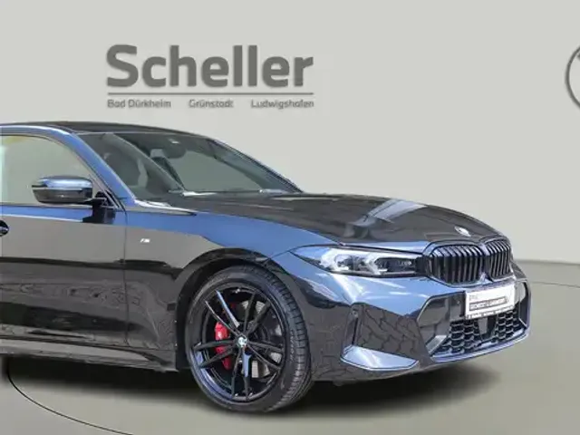 BMW 330