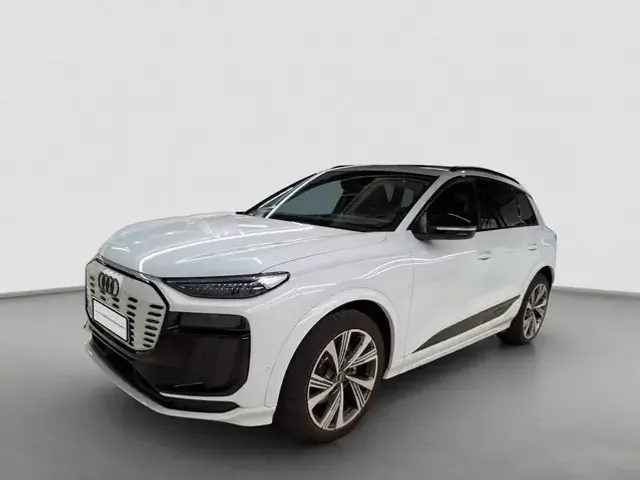 Audi SQ6 e-tron